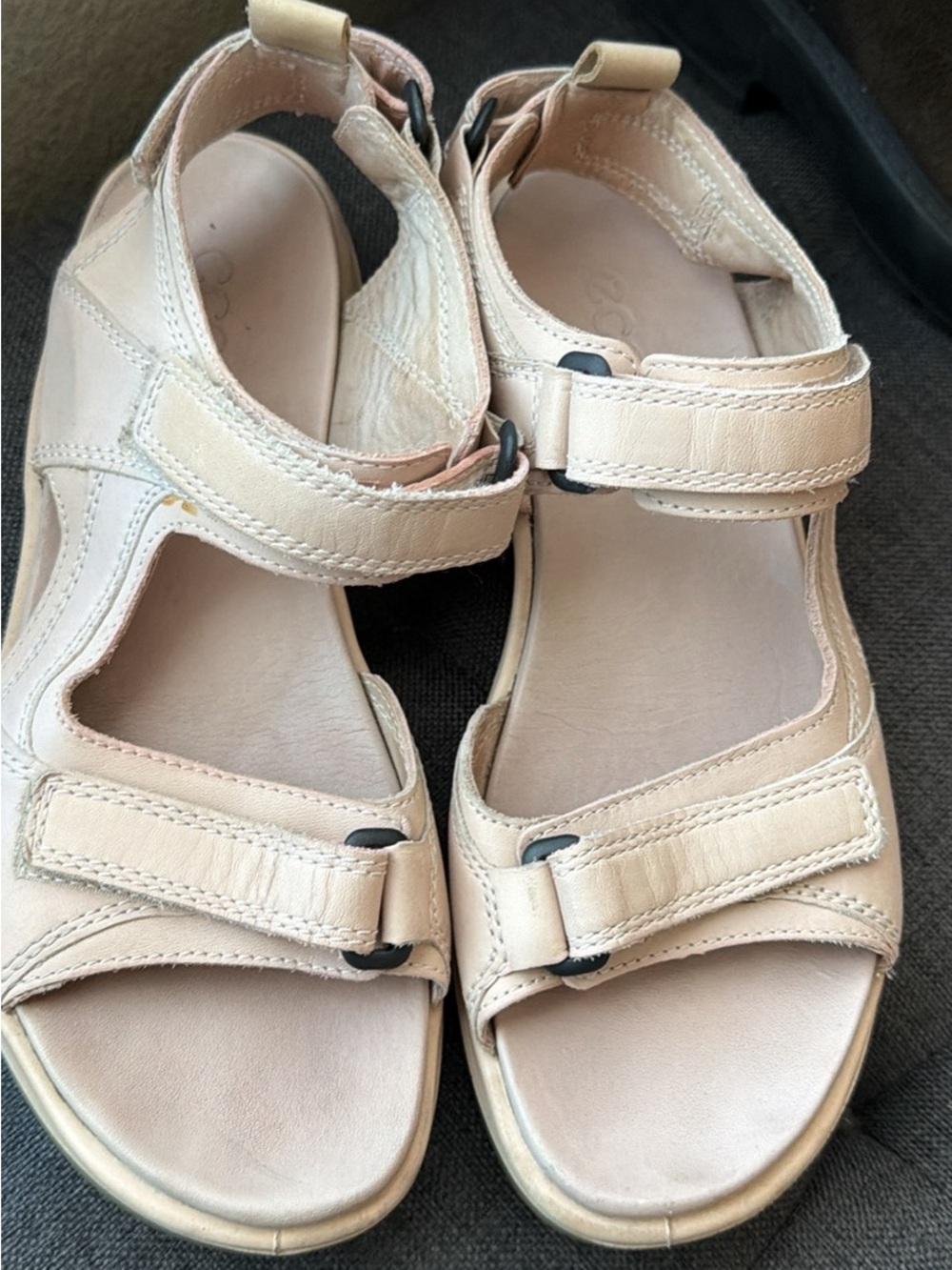 Ecco Women's Beige Leather Hook-and-Loop Sandals